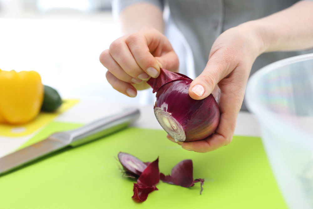 peeling onion