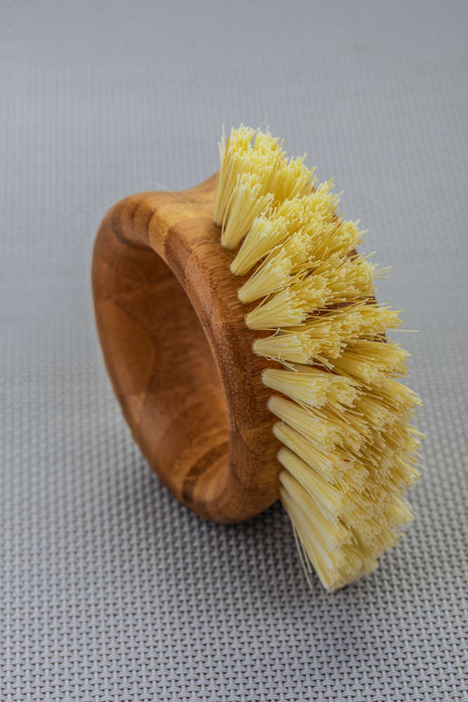 vegetable scrub brush